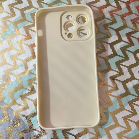 iPhone 14 pro-max case - Picture 2 of 2